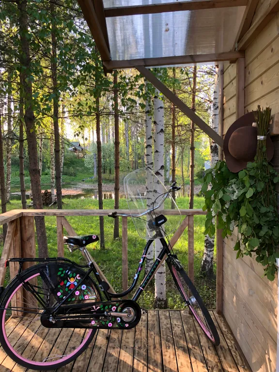 Коттедж Коттедж Дача на берегу пруда — Первомайское