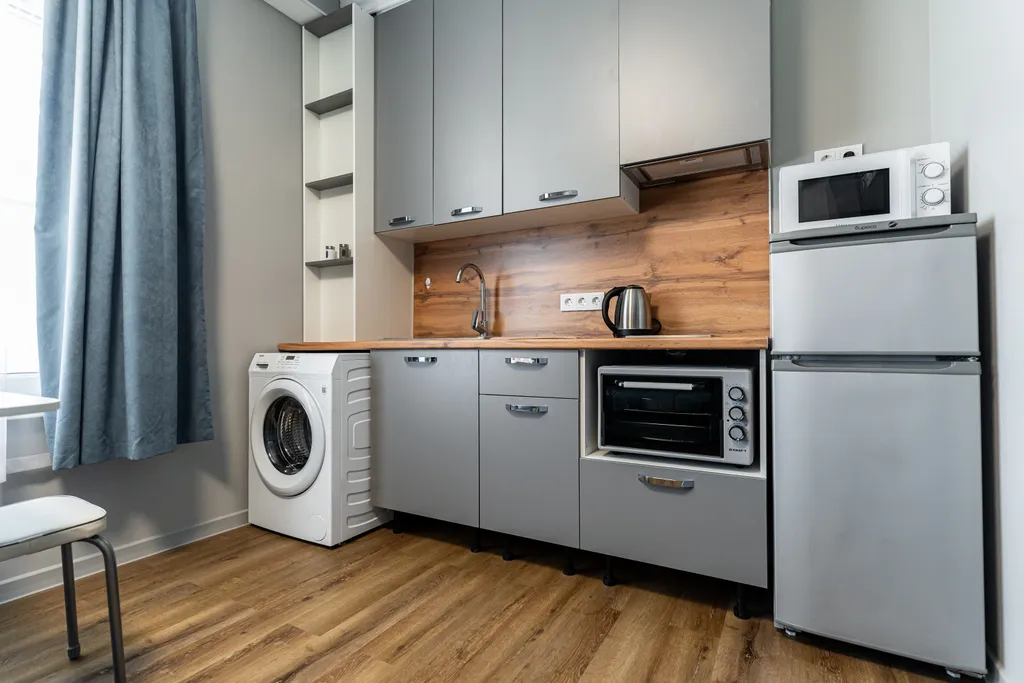 Уютная студия вoзле моpя