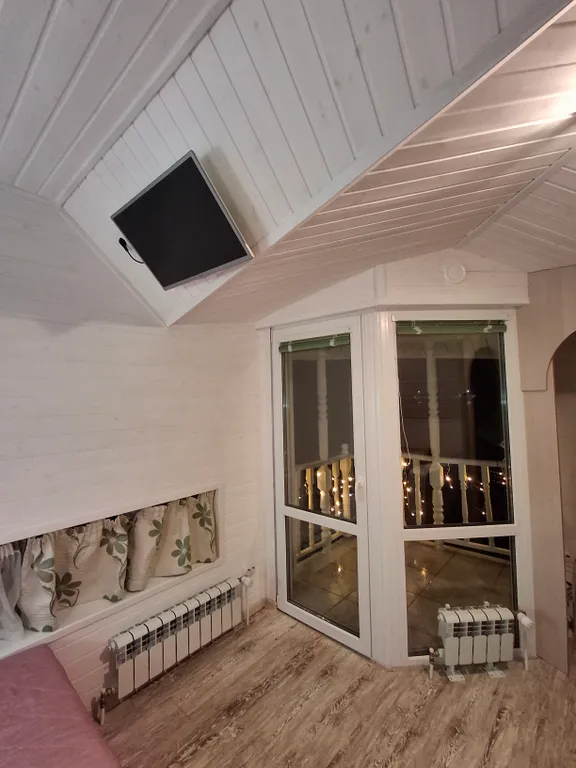 Домик на озере Лесицкое