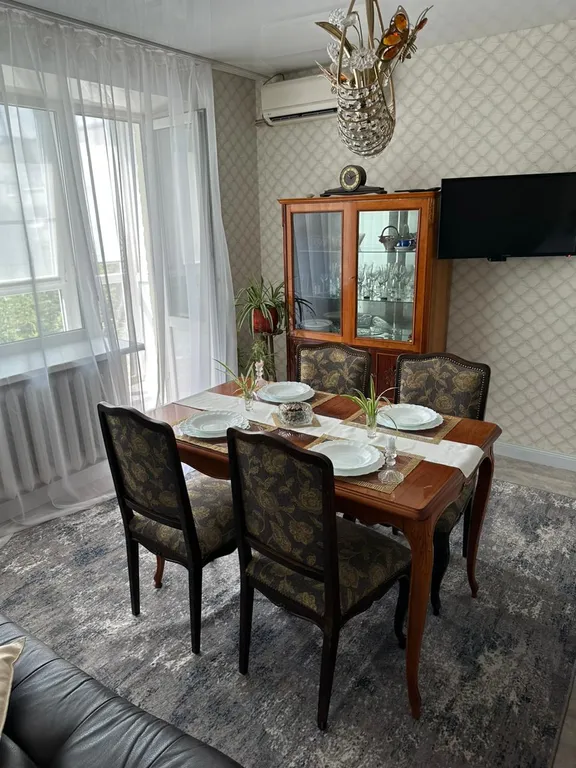 Квартира с бабочками