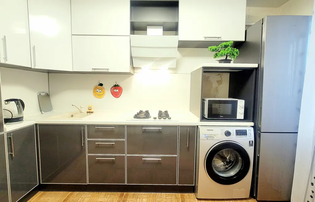 У Дворца Спорта Юбилейный