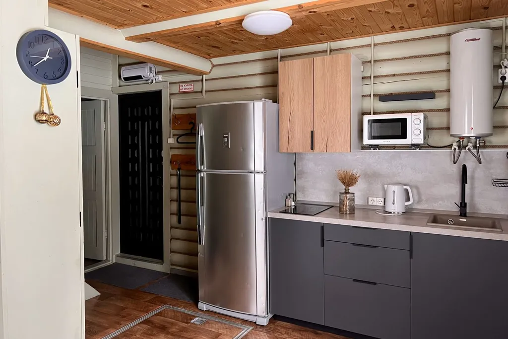 Коттедж у реки