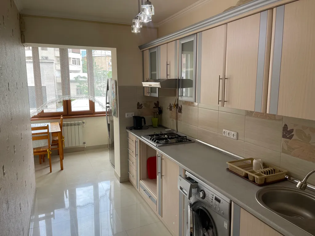 Уютная и комфортная 3-комнатная квартира на проспекте Комитаса