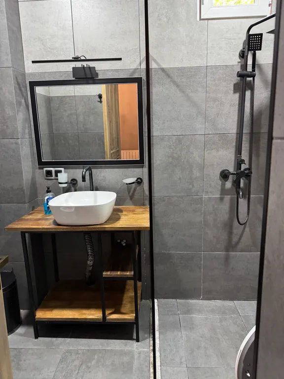 Лофт на 6-8 персон