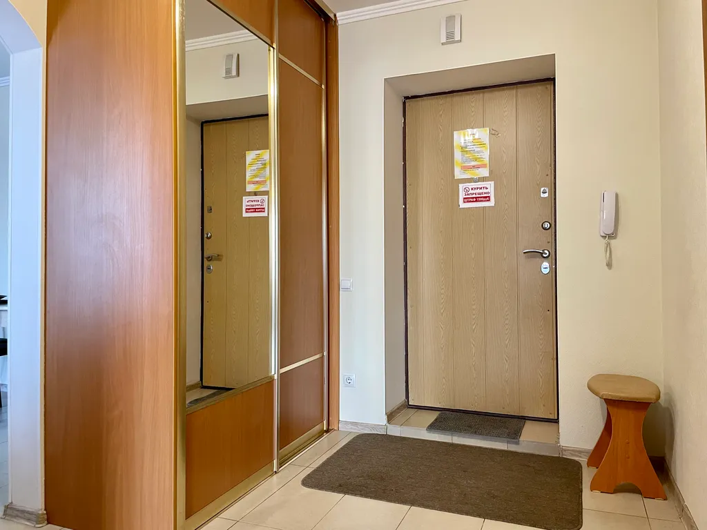 Квартира Уютная квартира, напротив ТЦ Планета — Красноярск