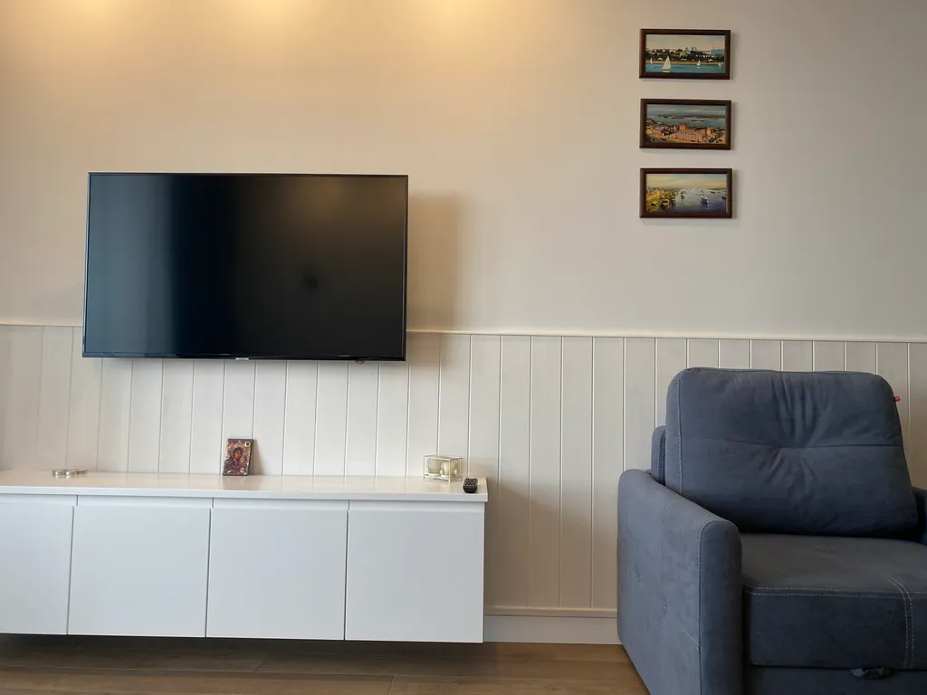 Студия с видом на море