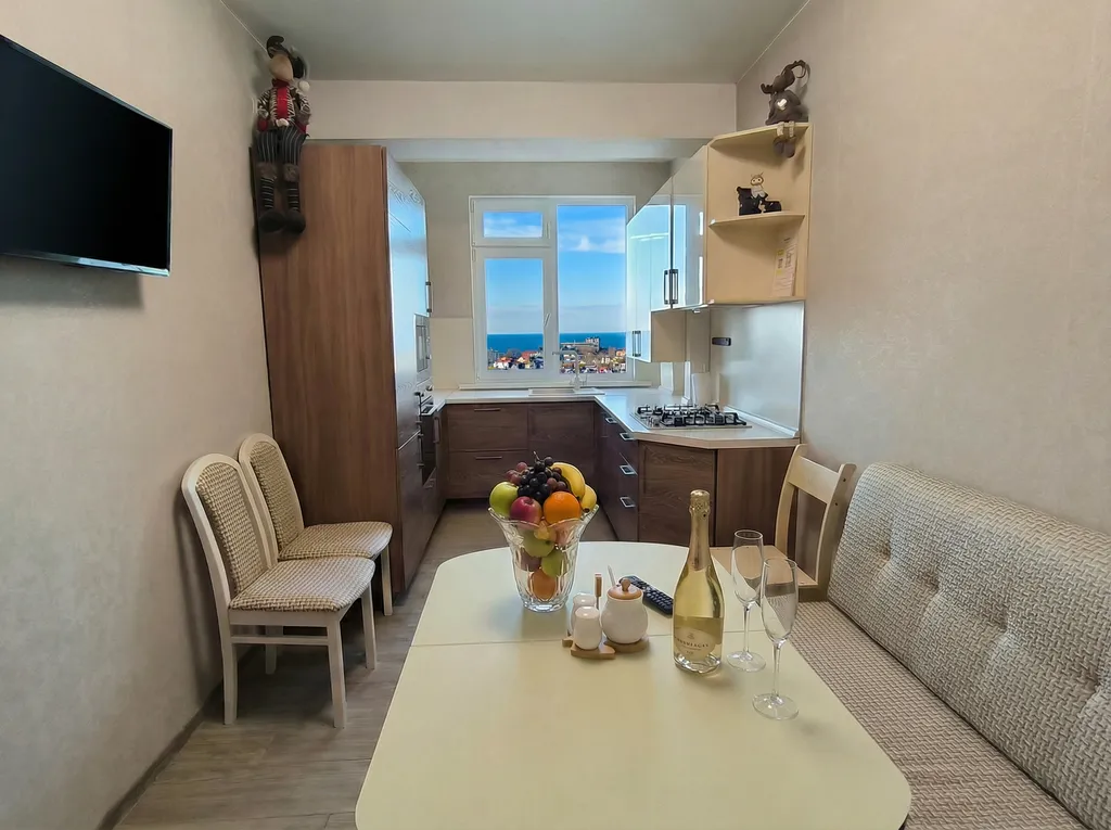 Квартира Квартира у центра с панорамным видом на море и Херсонес Таврический — Севастополь