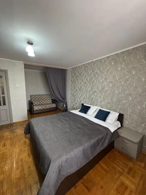 Квартира рядом с ЖД вокзалом