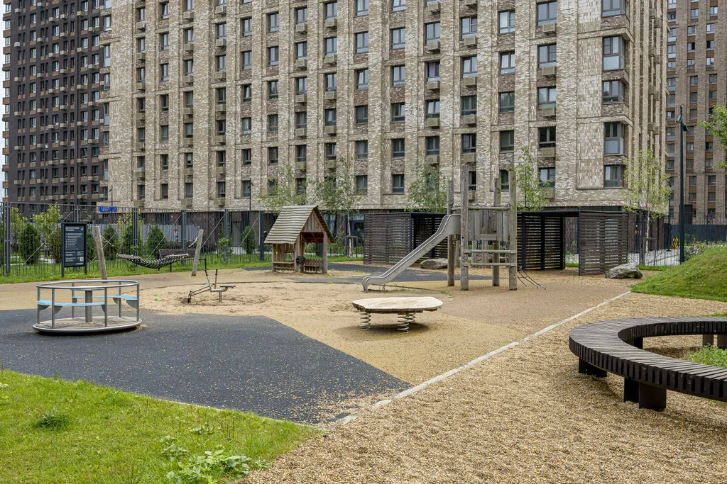 Современная квартира рядом с метро Румянцево