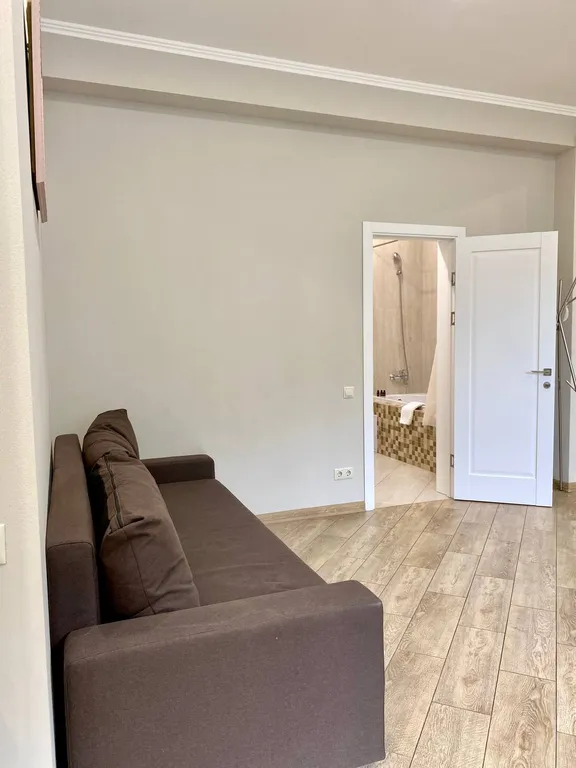 Евродвухкомнатный апартамент с видом на горы