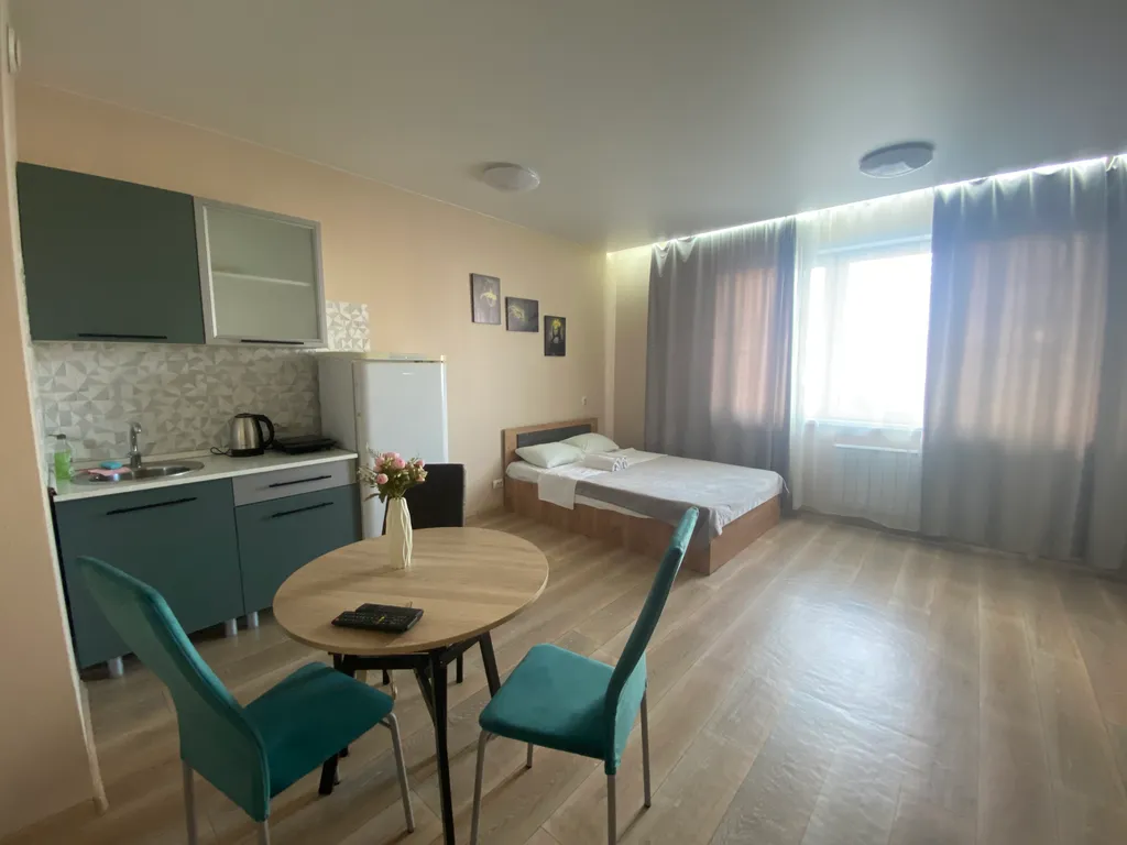 Квартира Квартира Уютный семейный отдых в тихой части Взлетки — Красноярск