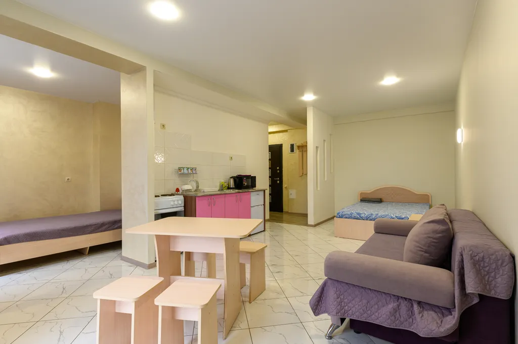 Апартаменты с видом на горы в центре города