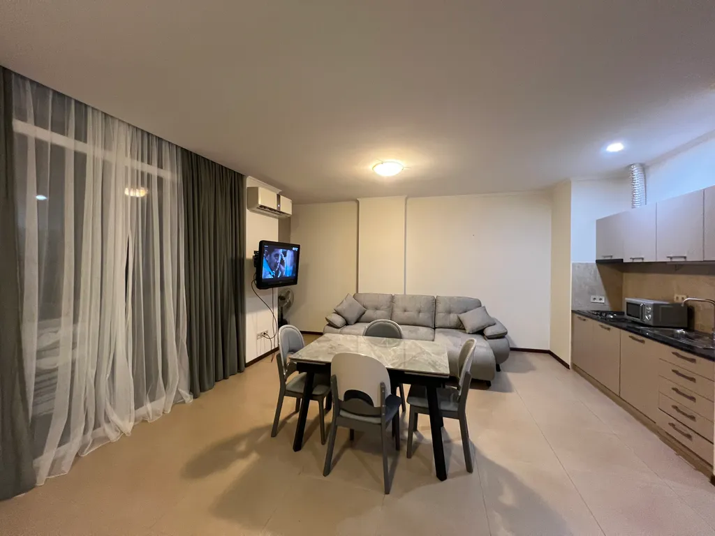 Квартира с видом на море, первая береговая линия