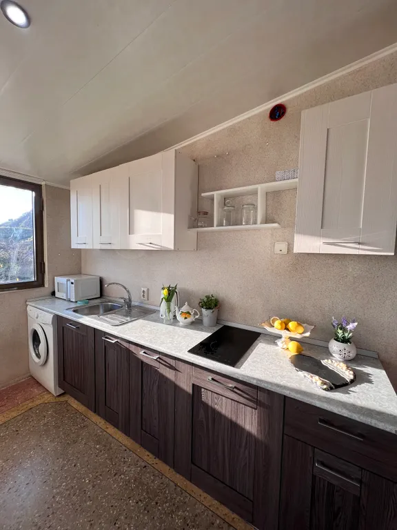 На время в Раю Дуплекс дом с отдельным входом