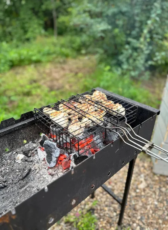Атмосферный домик вдали от городской суеты