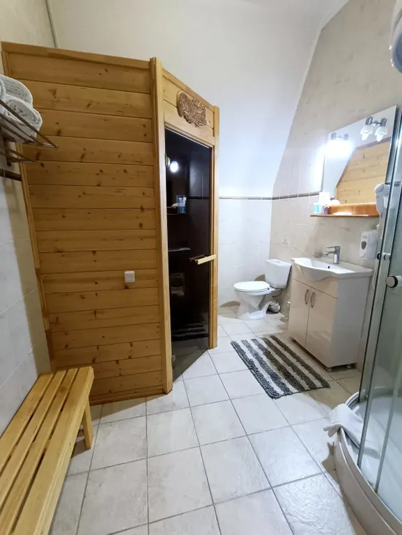 Уютные апартаменты с сауной рядом с ГЛЦ