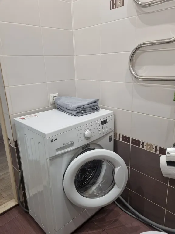 Уютная евродвушка рядом с Пиплс парком