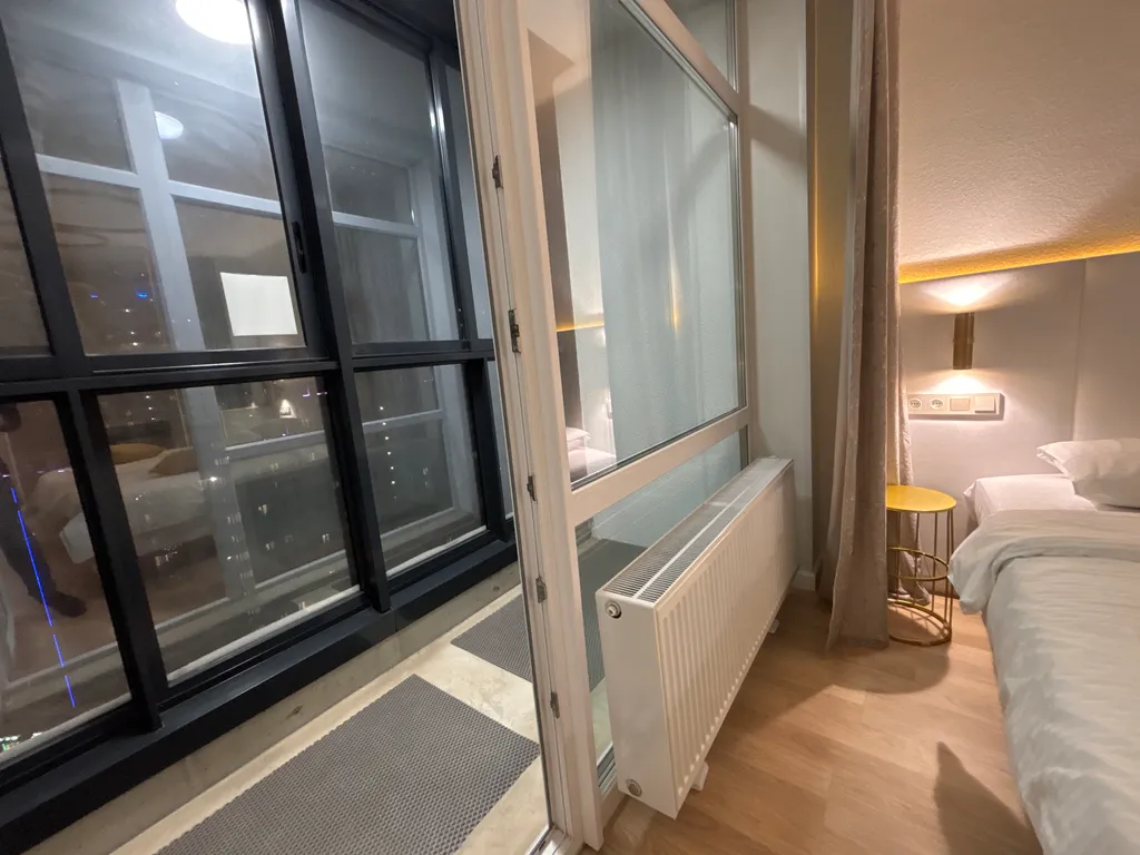 Студия на 17 этаже ЖК Repin Towers