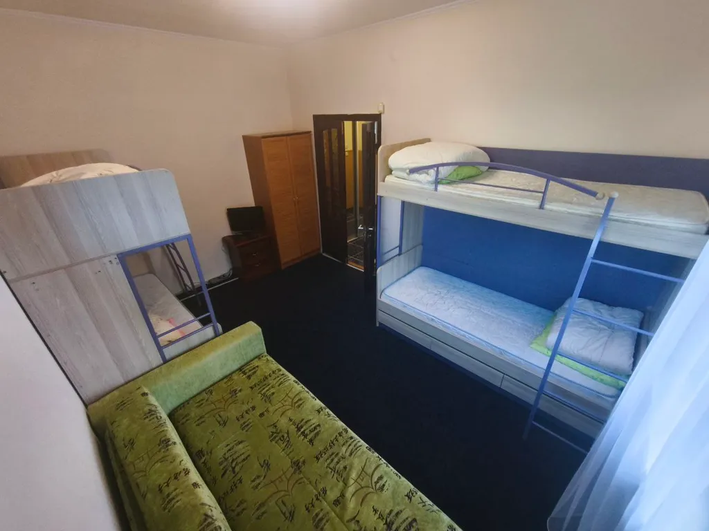 Коттедж Просторный дом в Кисловодске у нарзанного источника — Кисловодск