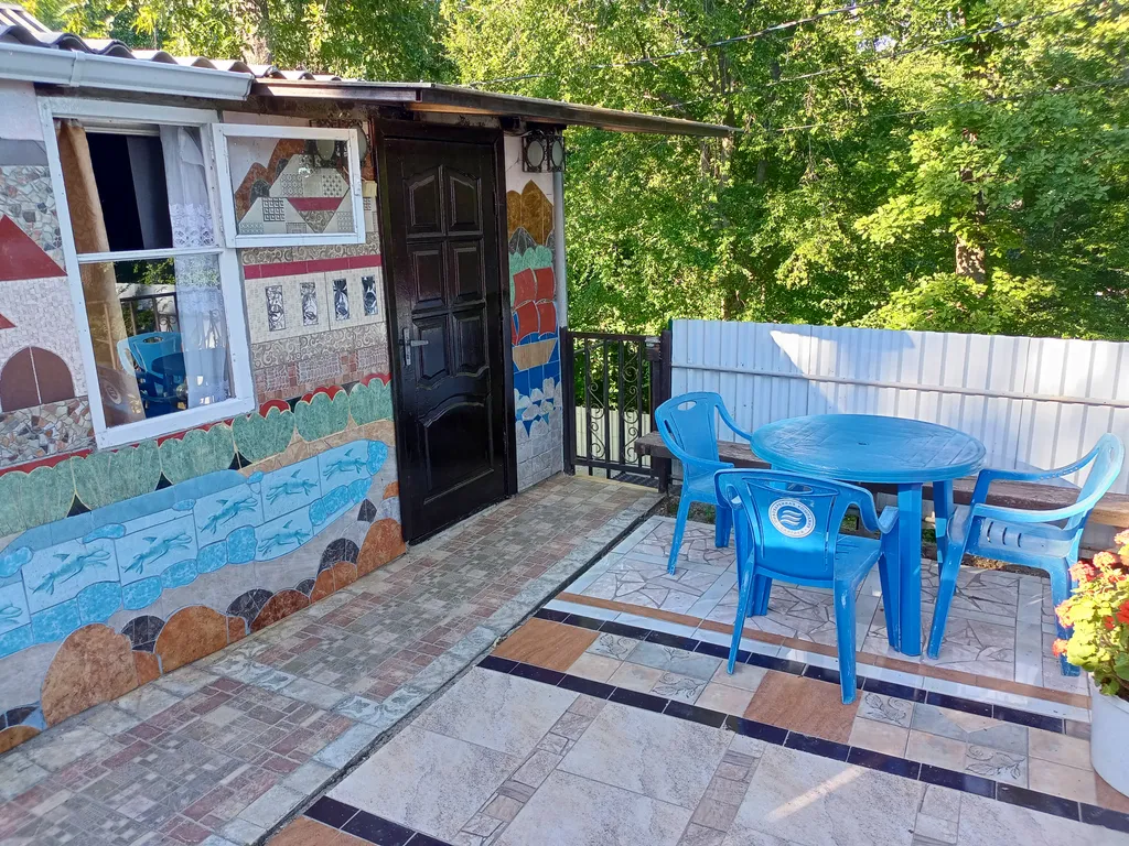 Коттедж Дом на участке 2 сотки с парковочным местом — аренда посуточно в Туапсе