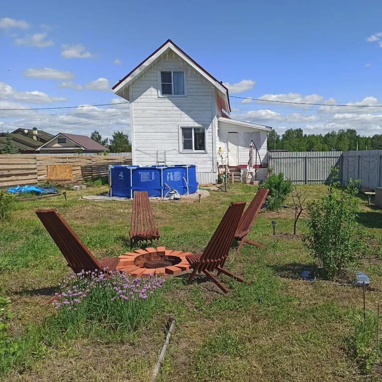 Домик у реки