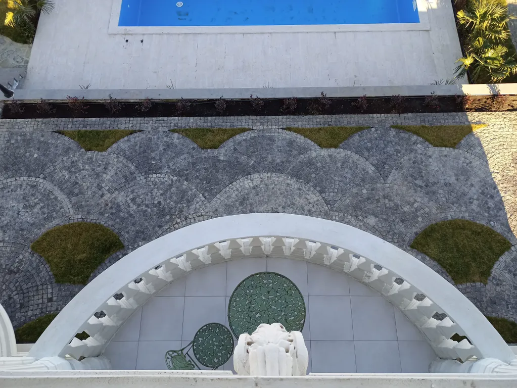 Shindisi Residence, VIP Villa