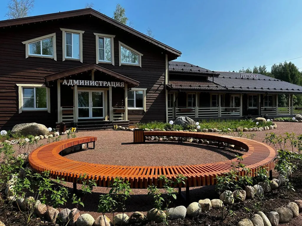 Коттедж Комфортабельный коттедж вблизи трех горнолыжных склонов — Светлое