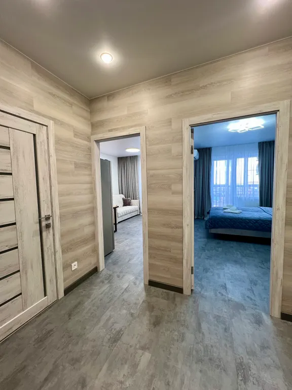 Уютная квартира Аэропорт Толмачево 5 минут(спальня+кухня-гостинная)