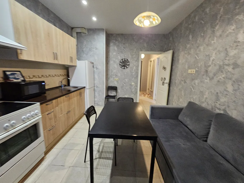 Просторная однушка у станции Мытищи