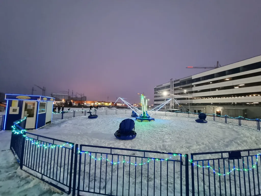 Студия с прекрасным видом на весь город и крайне удобным заездом с М5