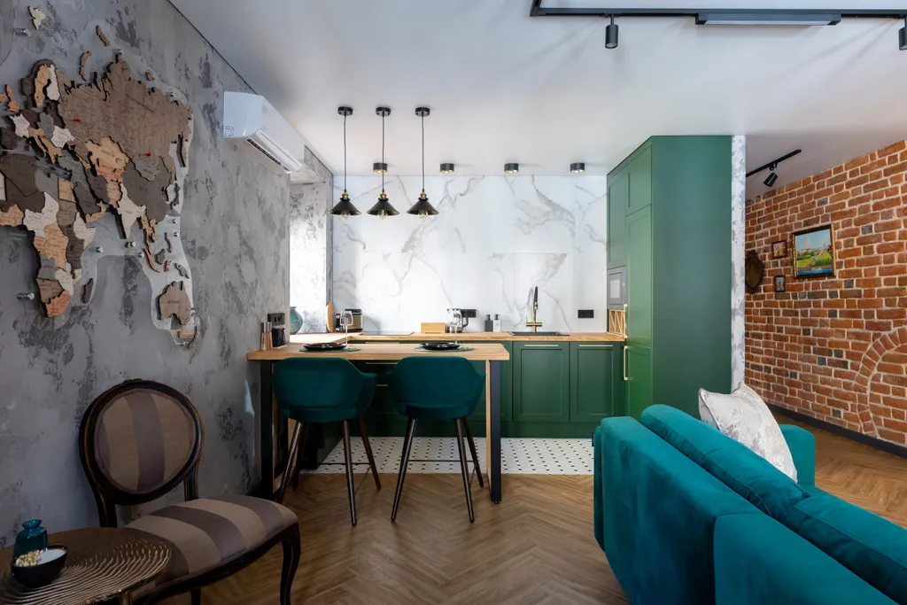 2 этажа винтажной классики в Лофте в минуте от Кремля