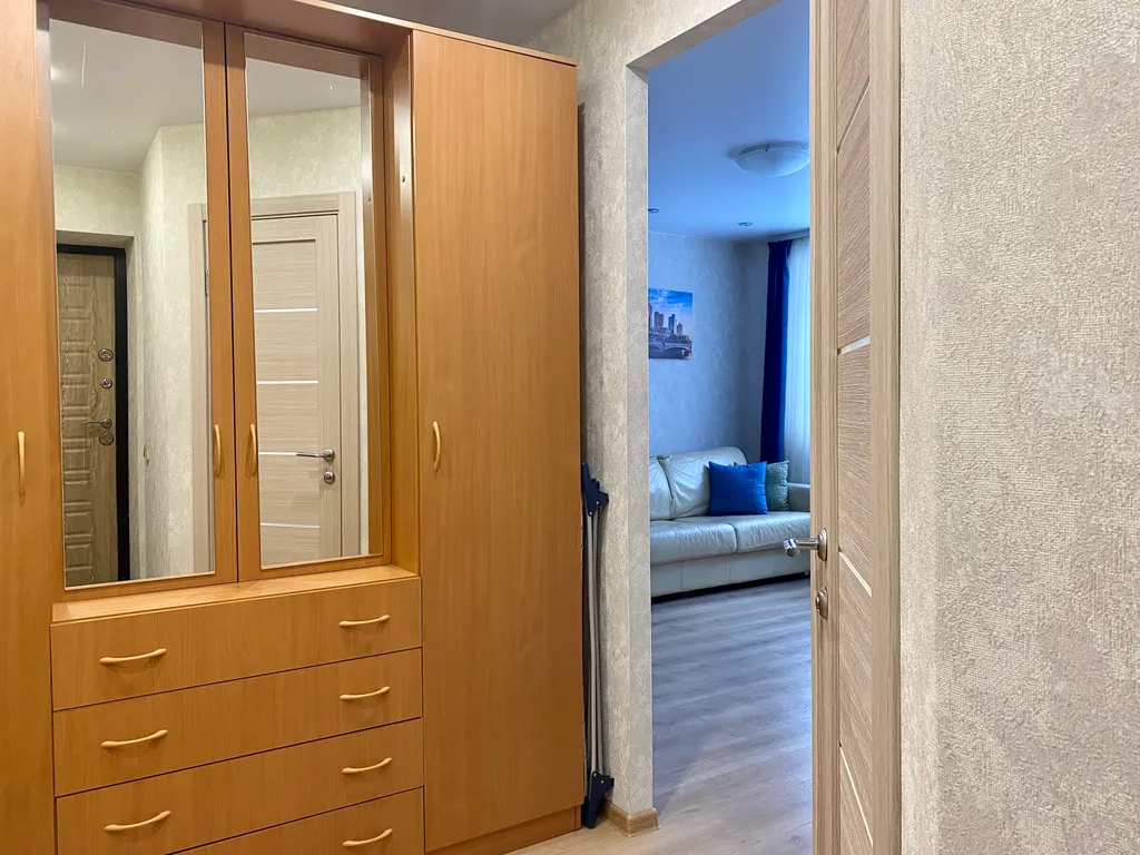 Квартира возле ЖД и Авто вокзала