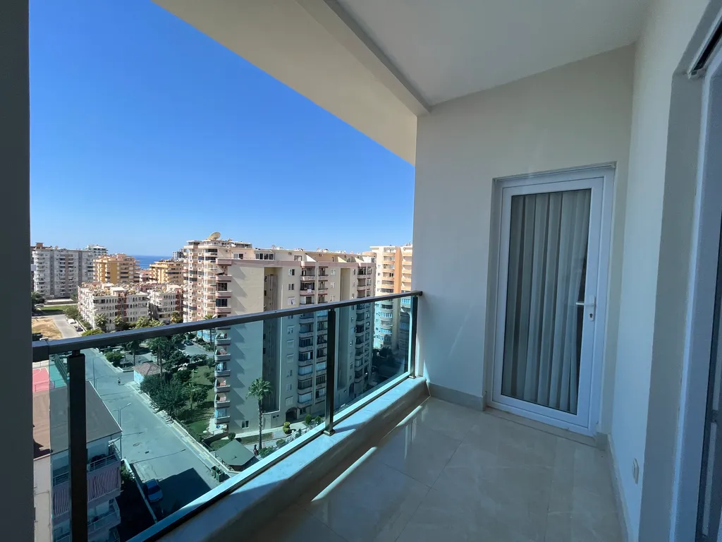 Просторная 2-этажная квартира с видом на море 10 минут от пляжа