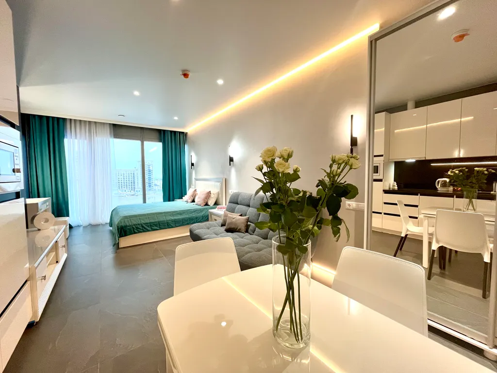 Квартира видовая в резиденции галерея Чижова, в центре города