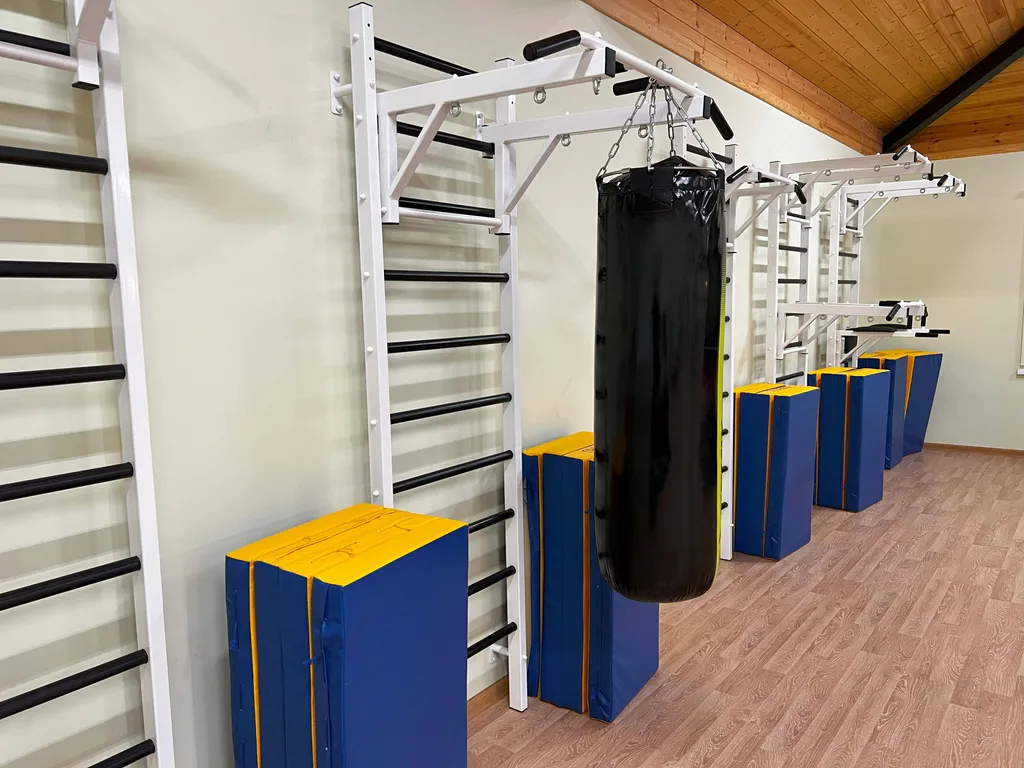 Коттедж 2-этажный у леса