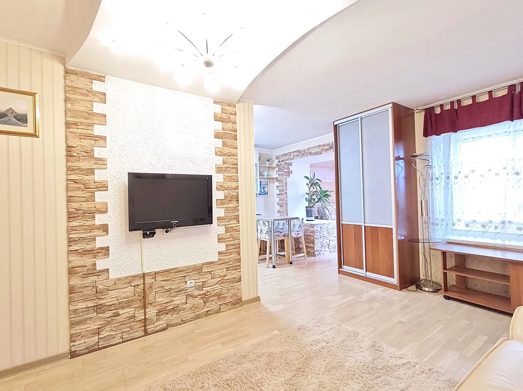 Квартира Замечательная студия на Белом Озере — аренда посуточно в Томск