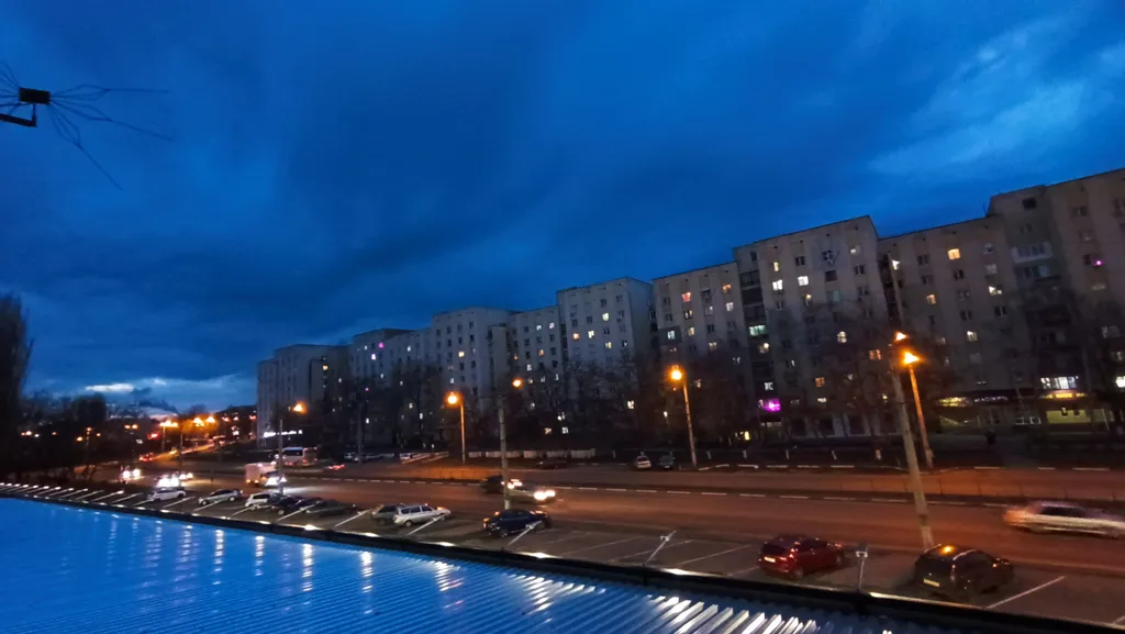 Современная 2-комнатная квартира, кондиционеры в каждой спальне