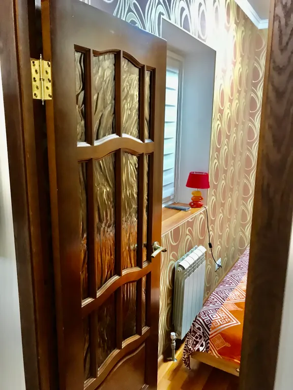 Квартира в парке, на каскадной лестнице, центр, первая-курортная