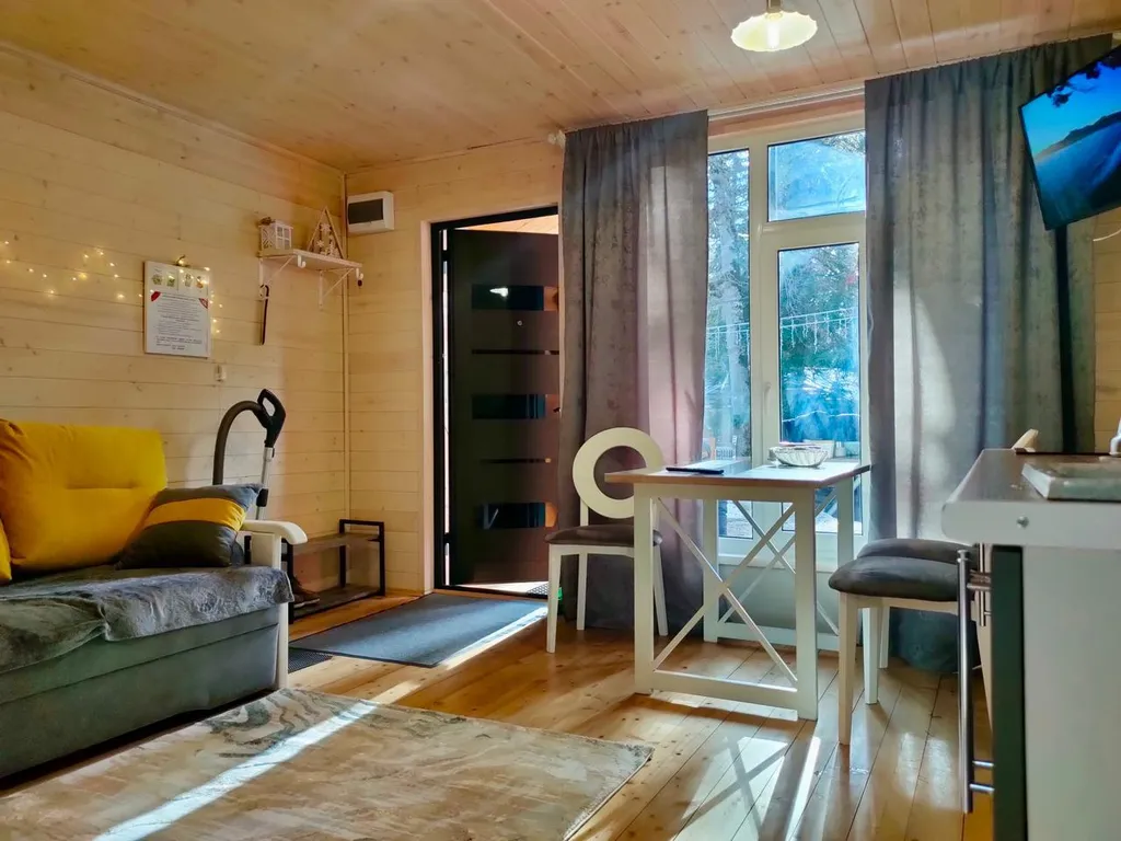 Коттедж Гостевые домики в стиле барн Hill bee — Архыз