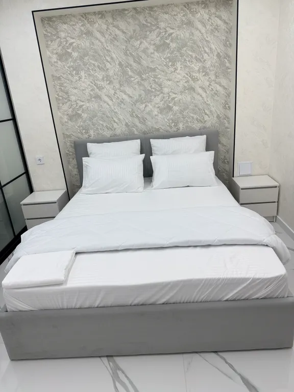 Просторная двухкомнатная квартира расположенная в живописном районе