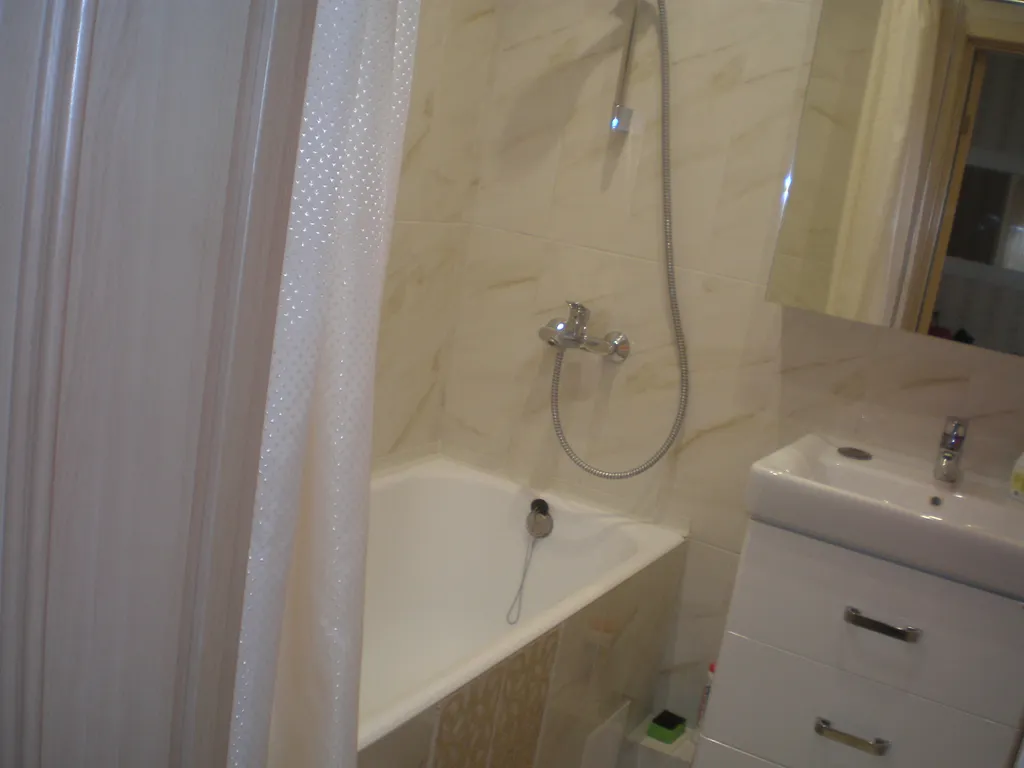 Просторная квартира центр города с видом на море и горы