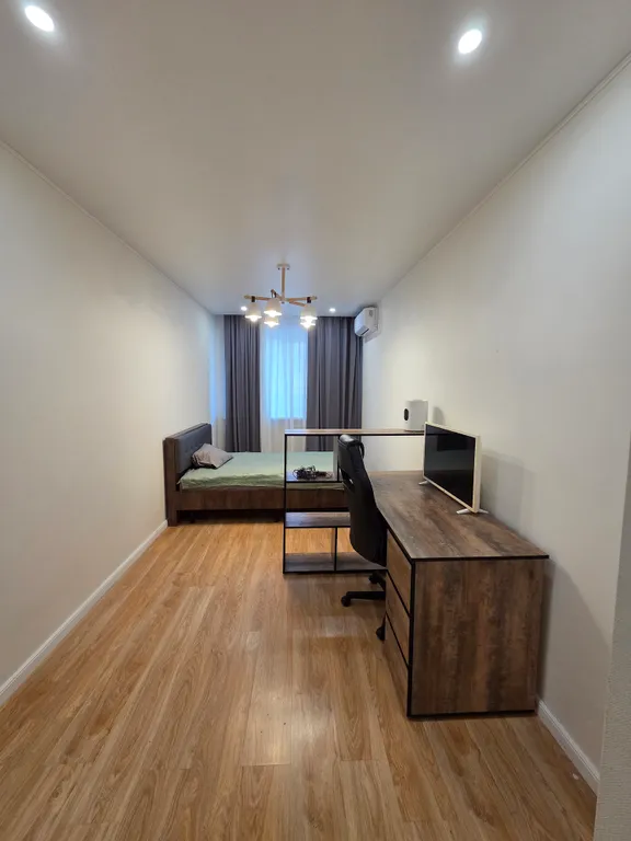 Современная 3-комнатная квартира в центре с дизайнерским ремонтом