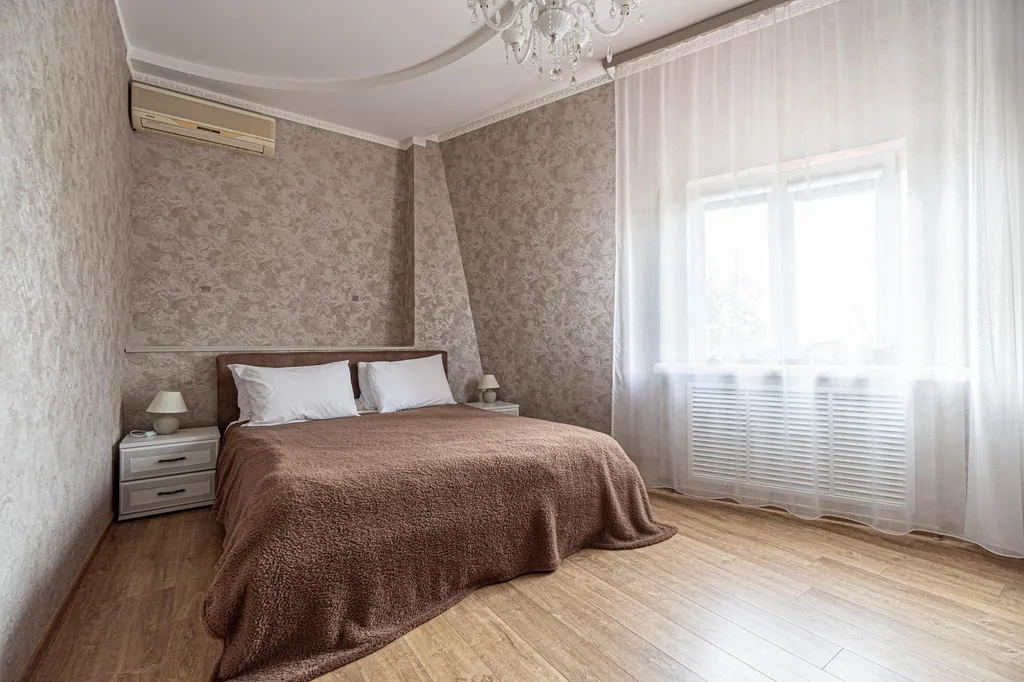 Квартира Семейный двухкомнатный Люкс 105 с камином — аренда посуточно в Севастополь