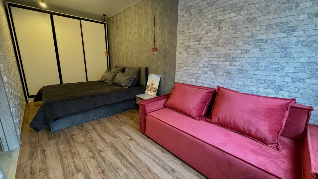 Уютный дом с крытым бассейном