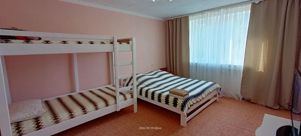 Уютная квартира с панорамным видом на Белую Скалу