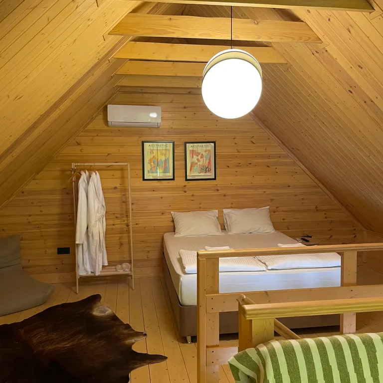 Барнхаус с чаном и бассейном