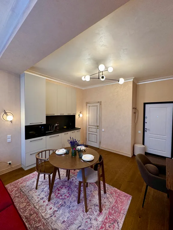 Уютная квартира в доме у озера