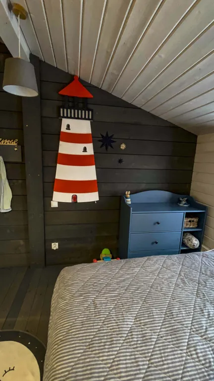 Дубльдом в сoснaх