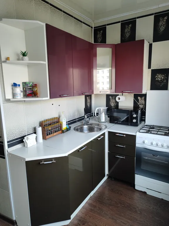 Квартира 1-комнатная Квартира — Тихвин