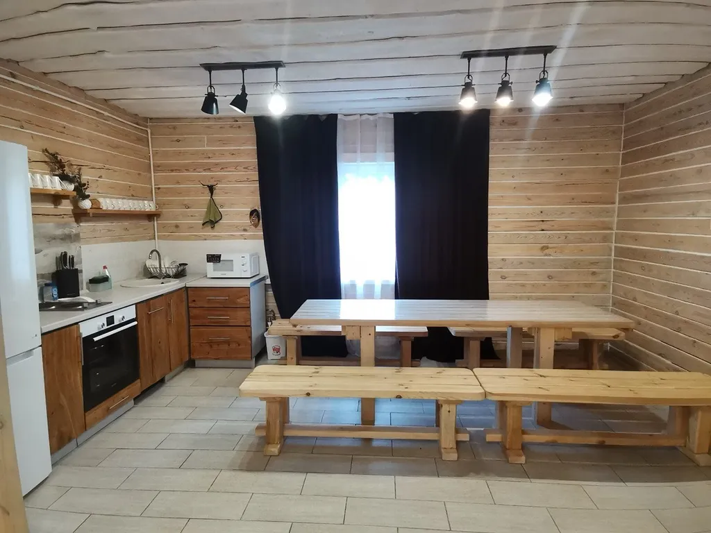 Новый уютный дом из профилированного бруса в кедровом лесу